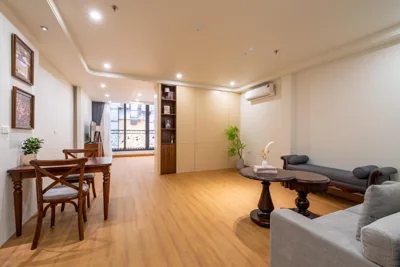 Apartamento con vistas y balcón — Annam Tranquil Hotel & Residence - Lakeview